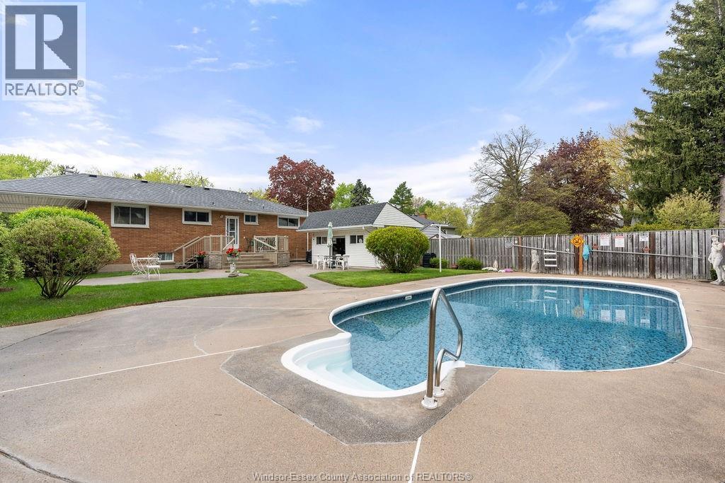 4018 Casgrain, Windsor, Ontario  N9G 2A5 - Photo 34 - 26010253