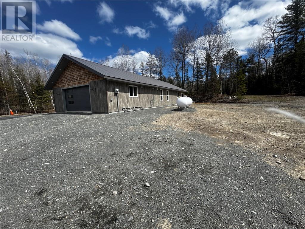 8707 Highway 535 N, Markstay, Ontario  P0M 2G0 - Photo 3 - 2126351