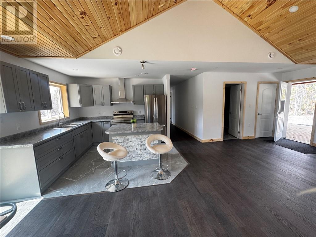 8707 Highway 535 N, Markstay, Ontario  P0M 2G0 - Photo 4 - 2126351