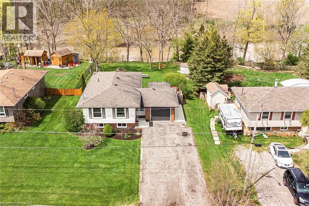34 Oswego Park Road, Dunnville, Ontario  N1A 2W2 - Photo 2 - 40826669