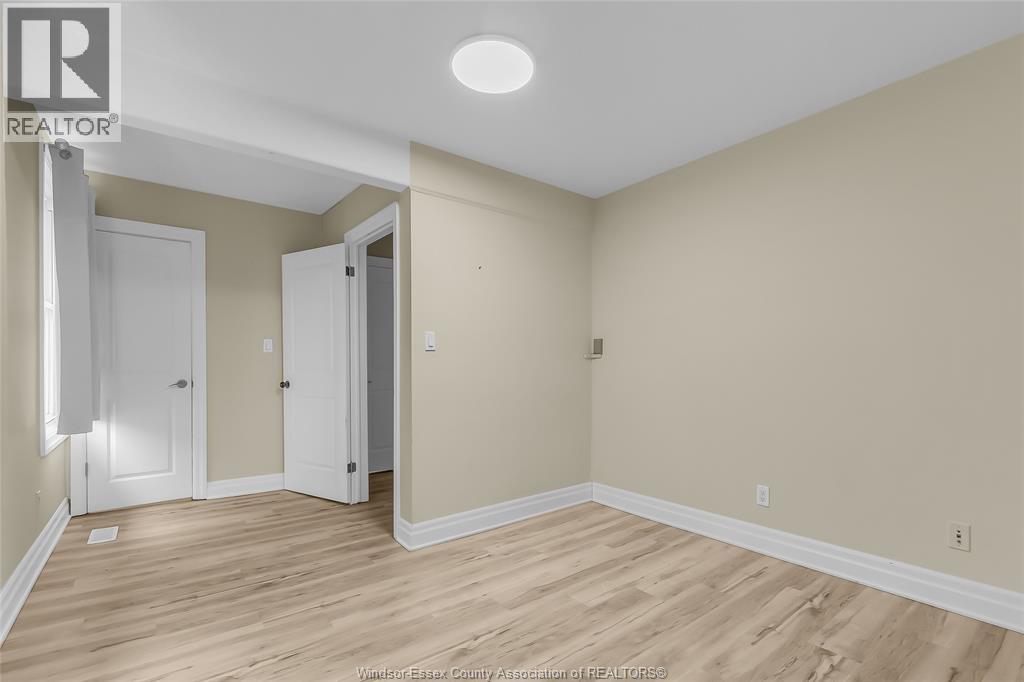 258 Elm Avenue, Windsor, Ontario  N9A 5G8 - Photo 22 - 26010196