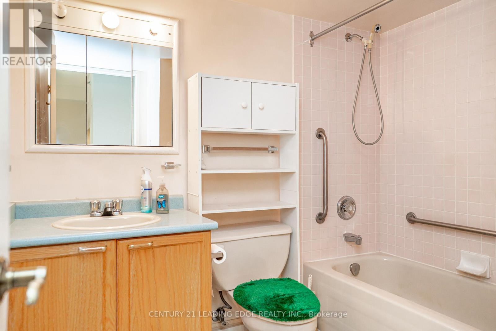 210 - 115 Bonis Avenue, Toronto, Ontario  M1T 3S4 - Photo 23 - E13077746