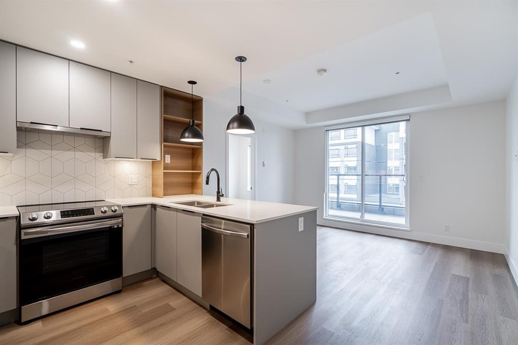 405 10778 138 Street, Surrey, British Columbia  V3T 5T2 - Photo 4 - R3119234