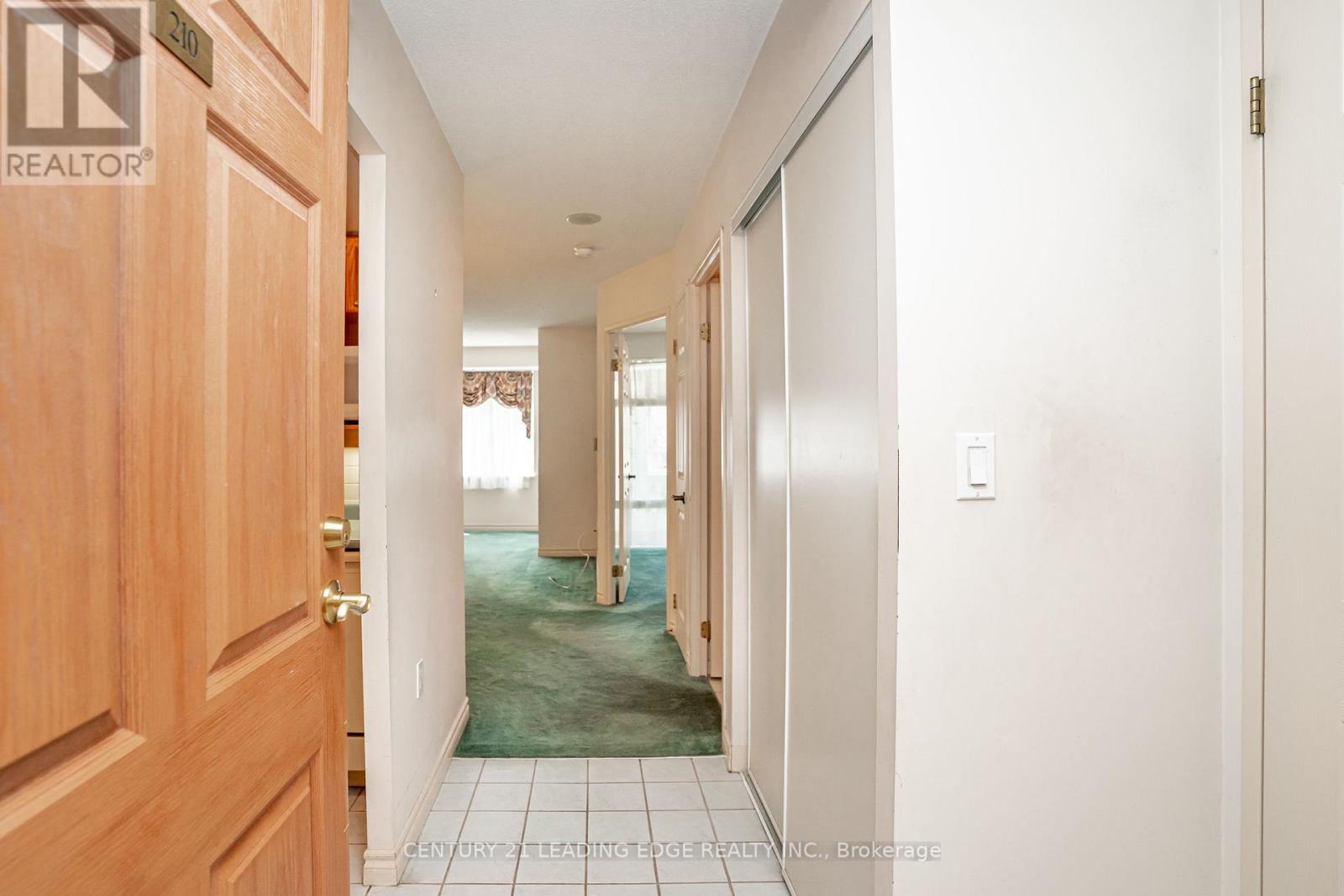 210 - 115 Bonis Avenue, Toronto, Ontario  M1T 3S4 - Photo 8 - E13077746