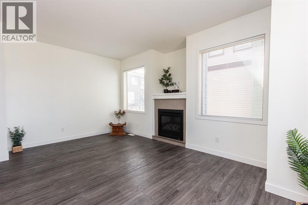 607, 125 Caribou Crescent, Red Deer, Alberta  T4P 0V6 - Photo 4 - A2307083