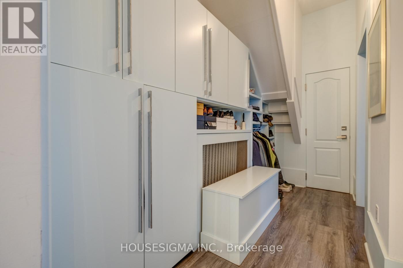 1 - 48 Euclid Avenue, Toronto, Ontario  M6J 2J6 - Photo 4 - C13092214