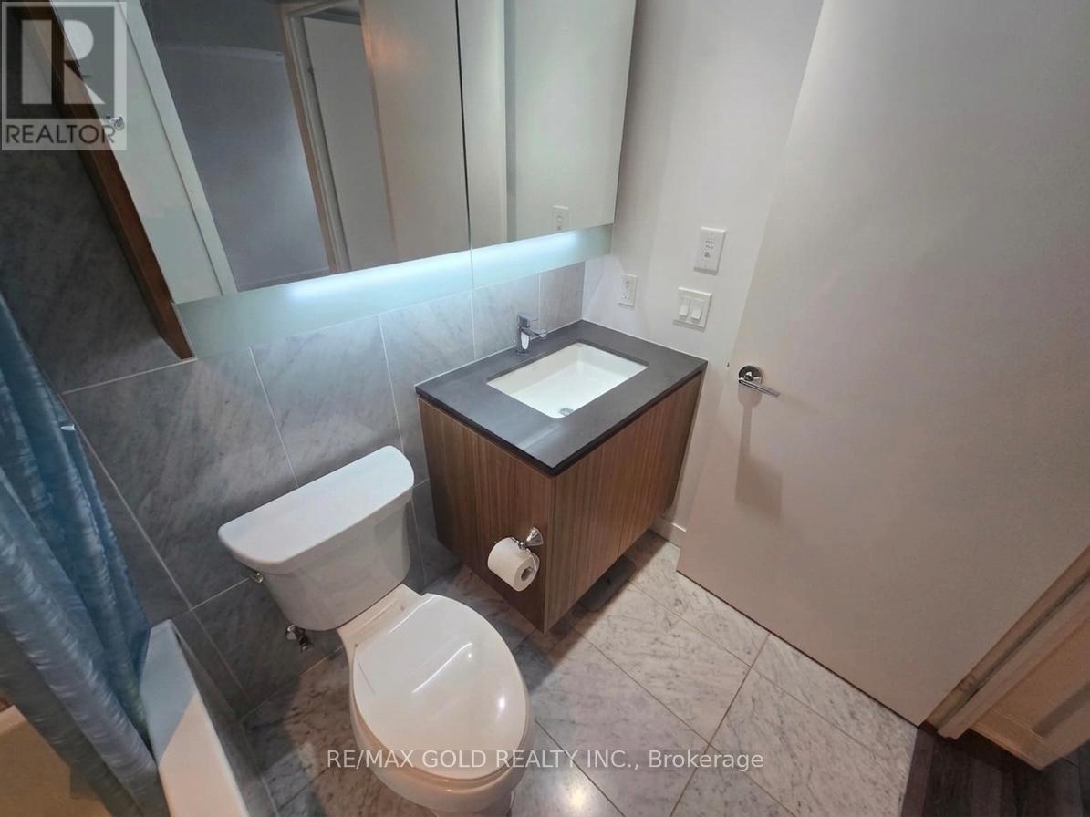1603 - 70 Queens Wharf Road, Toronto, Ontario  M5V 0J2 - Photo 25 - C13092234