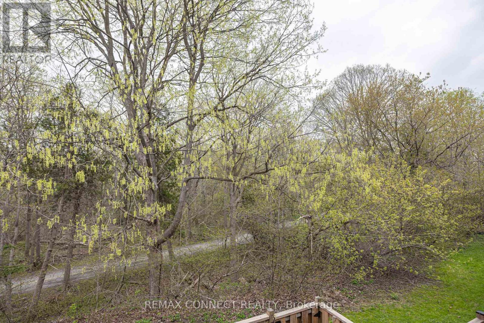 37 - 350 Camelot Court, Oshawa, Ontario  L1G 6P7 - Photo 10 - E13092172