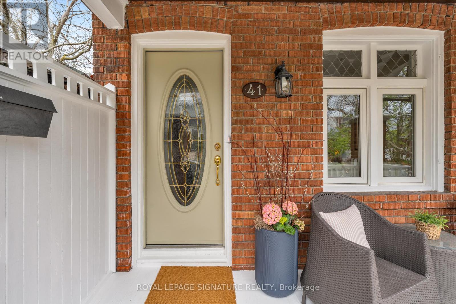 41 Firstrbooke Road, Toronto, Ontario  M4E 2L2 - Photo 1 - E13092186