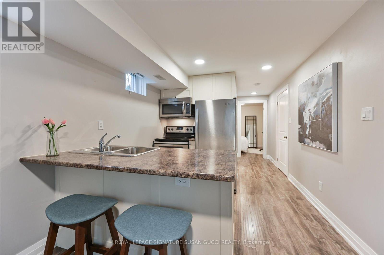 2833 St. Clair Avenue E, Toronto, Ontario  M4B 1N3 - Photo 31 - E13092250