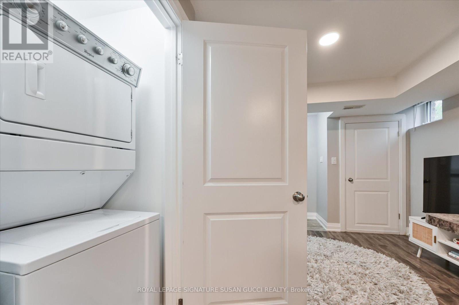 2833 St. Clair Avenue E, Toronto, Ontario  M4B 1N3 - Photo 34 - E13092250