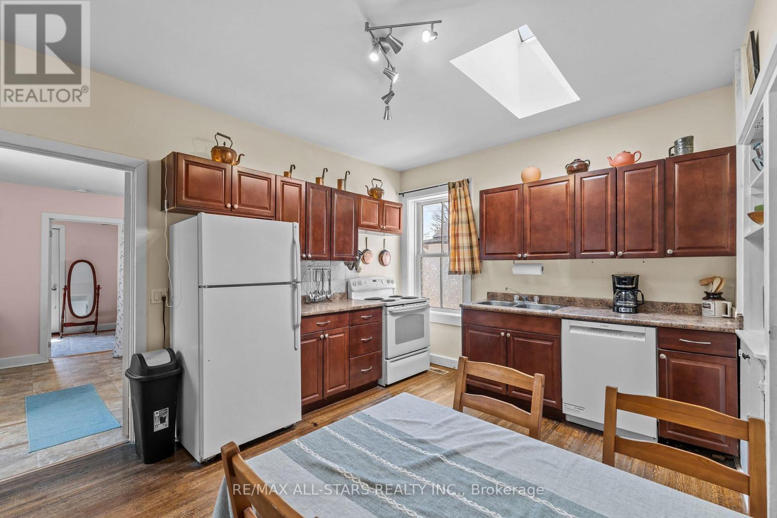 39 Francis Street W, Kawartha Lakes, Ontario  K0M 1N0 - Photo 9 - X13089712