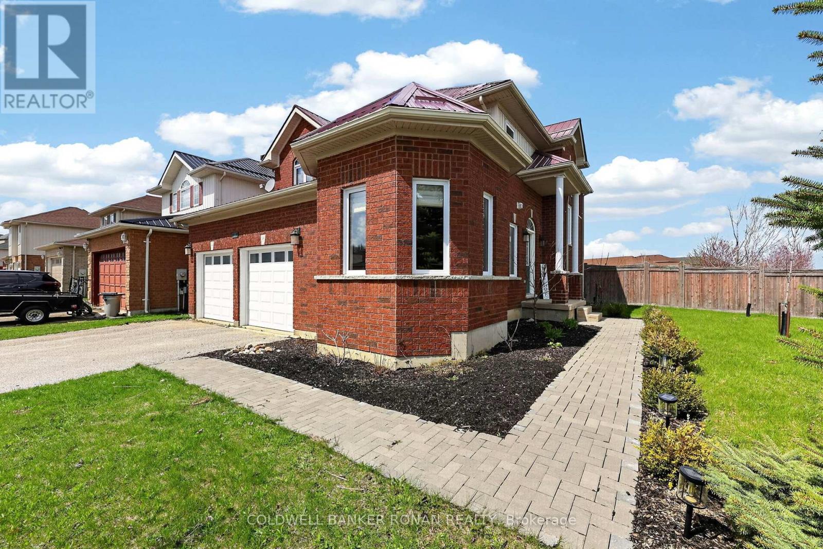 1 Vanessa Drive, Orillia, Ontario  L3V 7Y8 - Photo 2 - S13092152