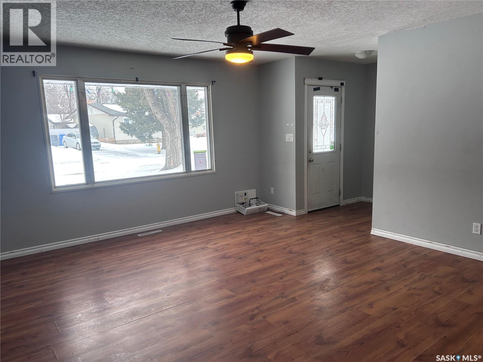1523 Thorn Crescent, Estevan, Saskatchewan  S4A 1V7 - Photo 39 - SK027953