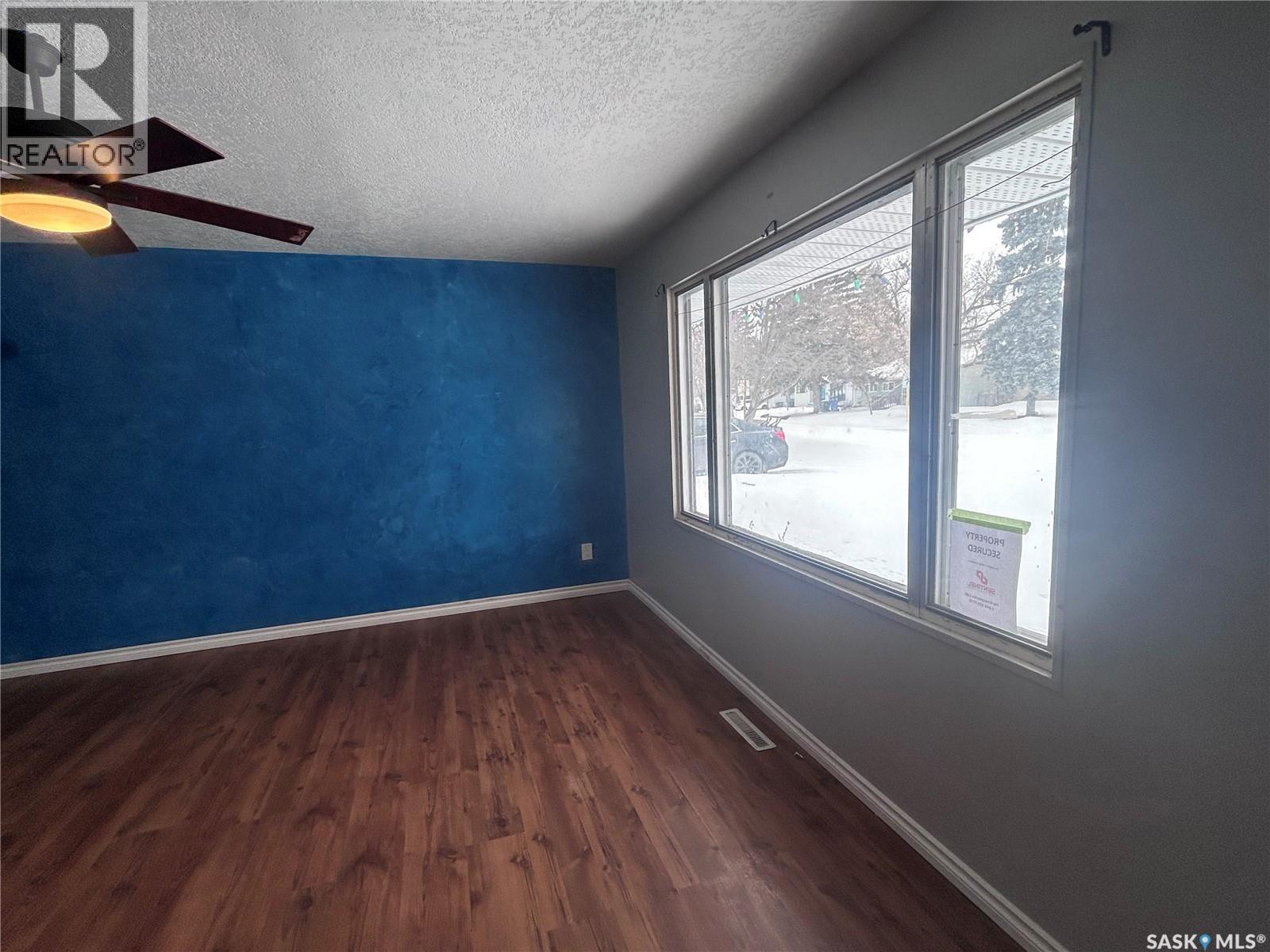 1523 Thorn Crescent, Estevan, Saskatchewan  S4A 1V7 - Photo 4 - SK027953