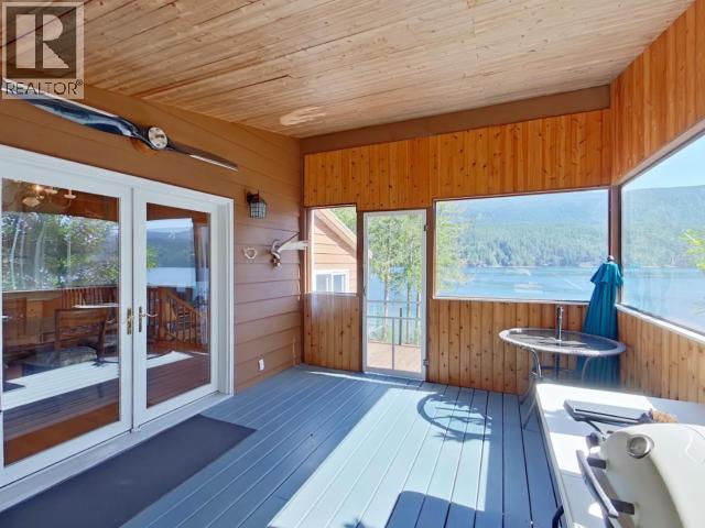 10754 Mariners Way, Powell River, British Columbia  V8A 0G5 - Photo 13 - 19829