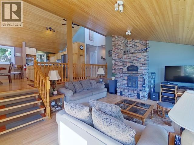 10754 Mariners Way, Powell River, British Columbia  V8A 0G5 - Photo 14 - 19829