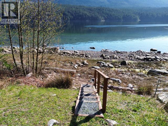 10754 Mariners Way, Powell River, British Columbia  V8A 0G5 - Photo 42 - 19829