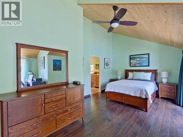10754 Mariners Way, Powell River, British Columbia  V8A 0G5 - Photo 20 - 19829