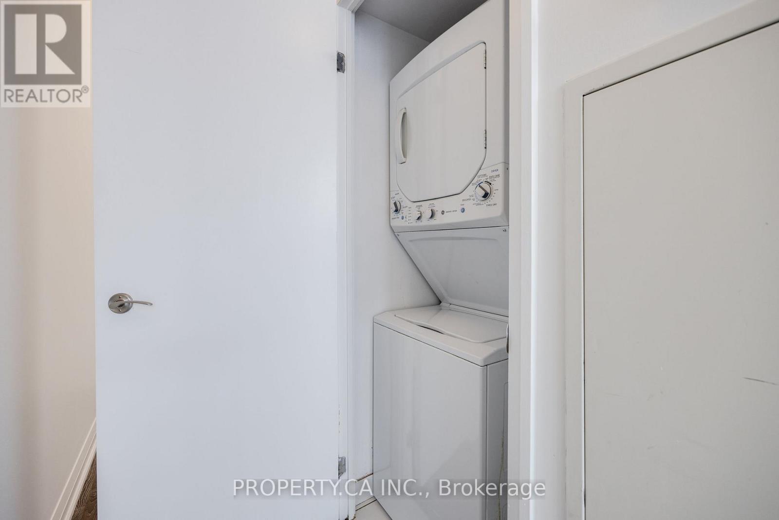 Ph2104 - 220 Victoria Street, Toronto, Ontario  M5B 2R6 - Photo 13 - C13089700