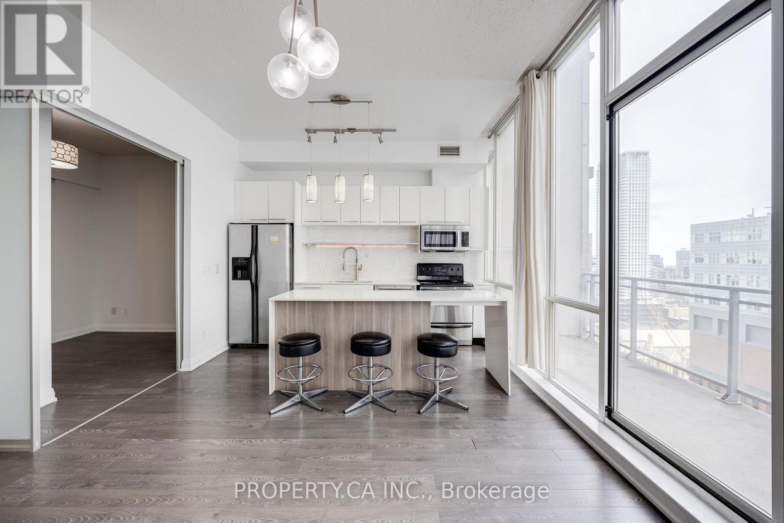 Ph2104 - 220 Victoria Street, Toronto, Ontario  M5B 2R6 - Photo 6 - C13089700