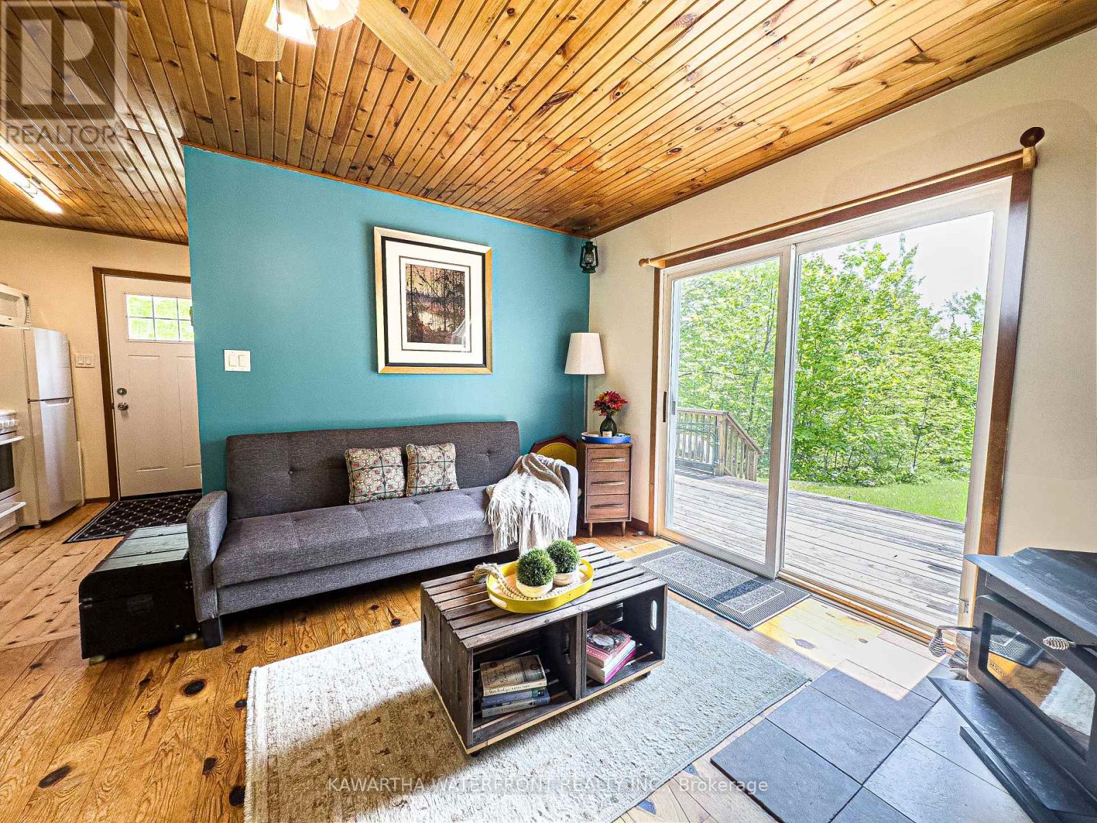 1120 English Circle, Highlands East, Ontario  K0M 1R0 - Photo 16 - X13092340