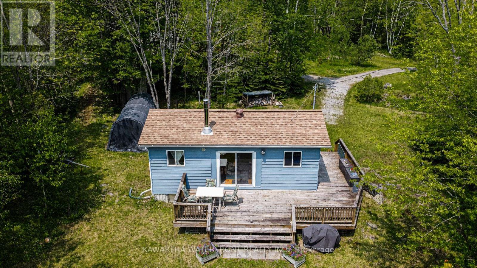 1120 English Circle, Highlands East, Ontario  K0M 1R0 - Photo 3 - X13092340