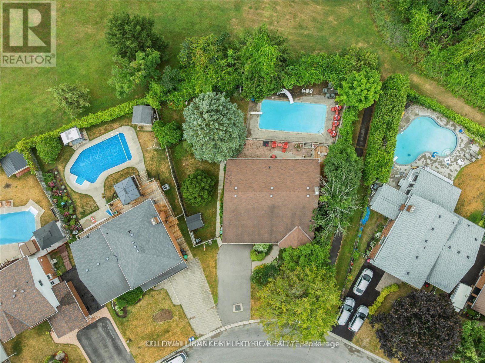 11 Bayleaf Court, Peterborough, Ontario  K9K 1A2 - Photo 2 - X13092420