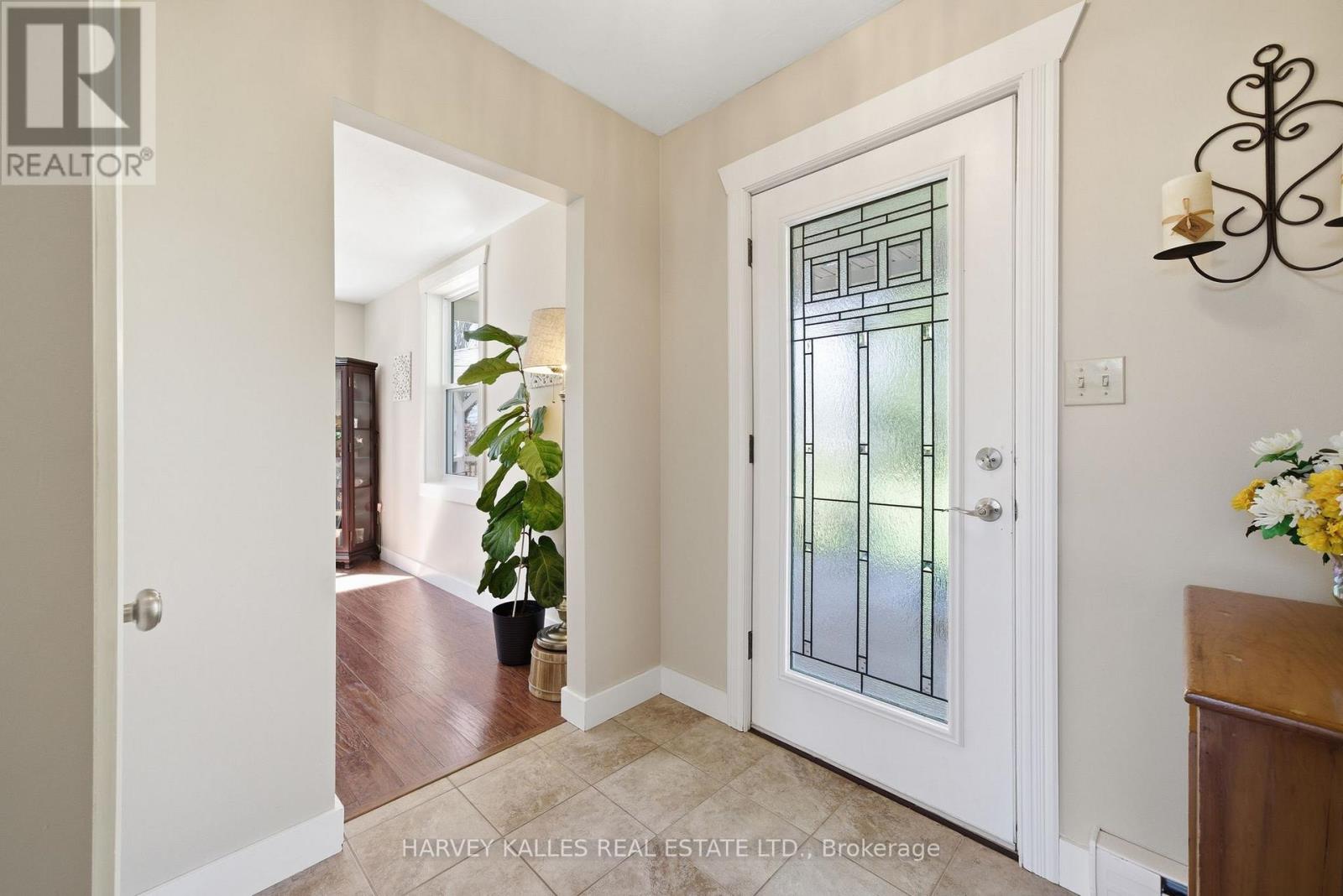 17682 Loyalist Parkway, Prince Edward County, Ontario  K0K 3L0 - Photo 4 - X13092588