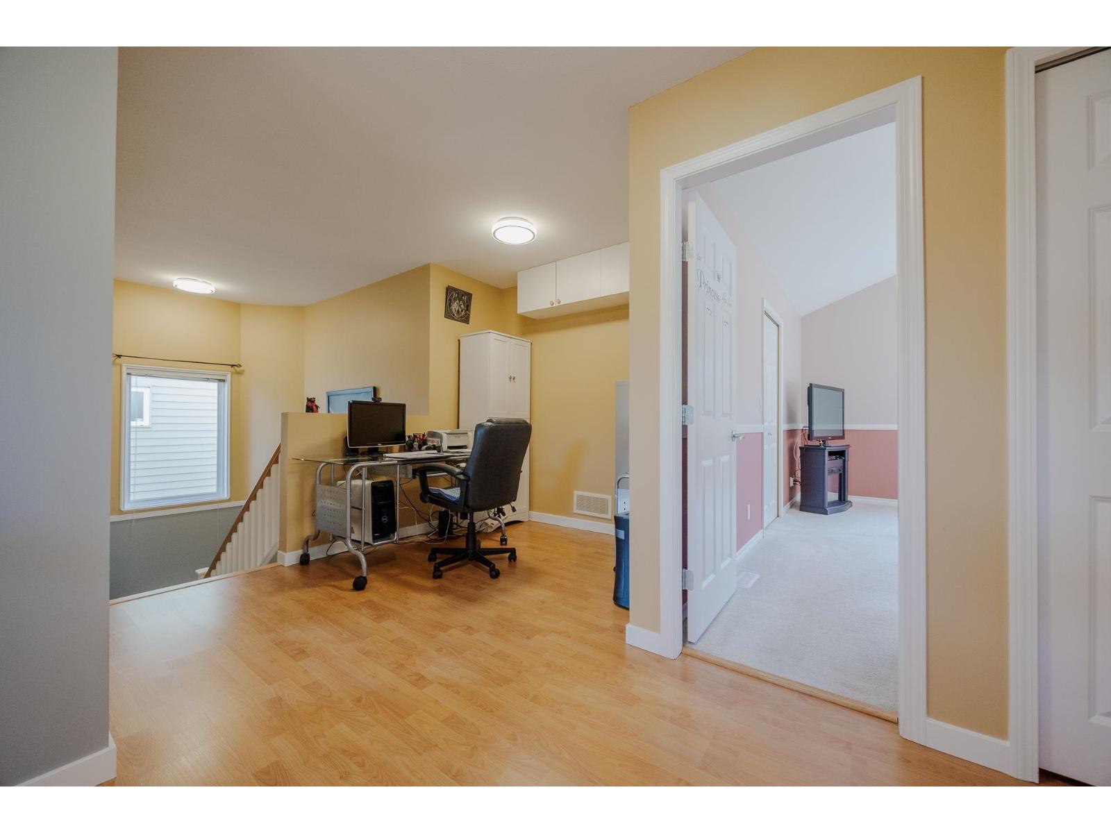 6615 205 Street, Langley, British Columbia  V1Y 2X8 - Photo 28 - R3102366