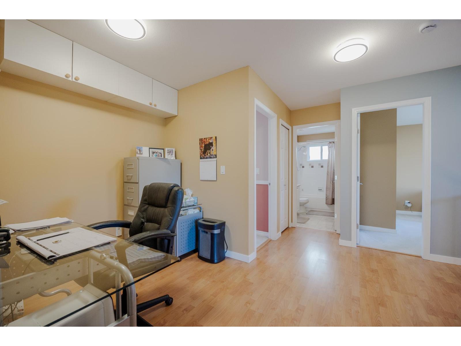 6615 205 Street, Langley, British Columbia  V1Y 2X8 - Photo 26 - R3102366