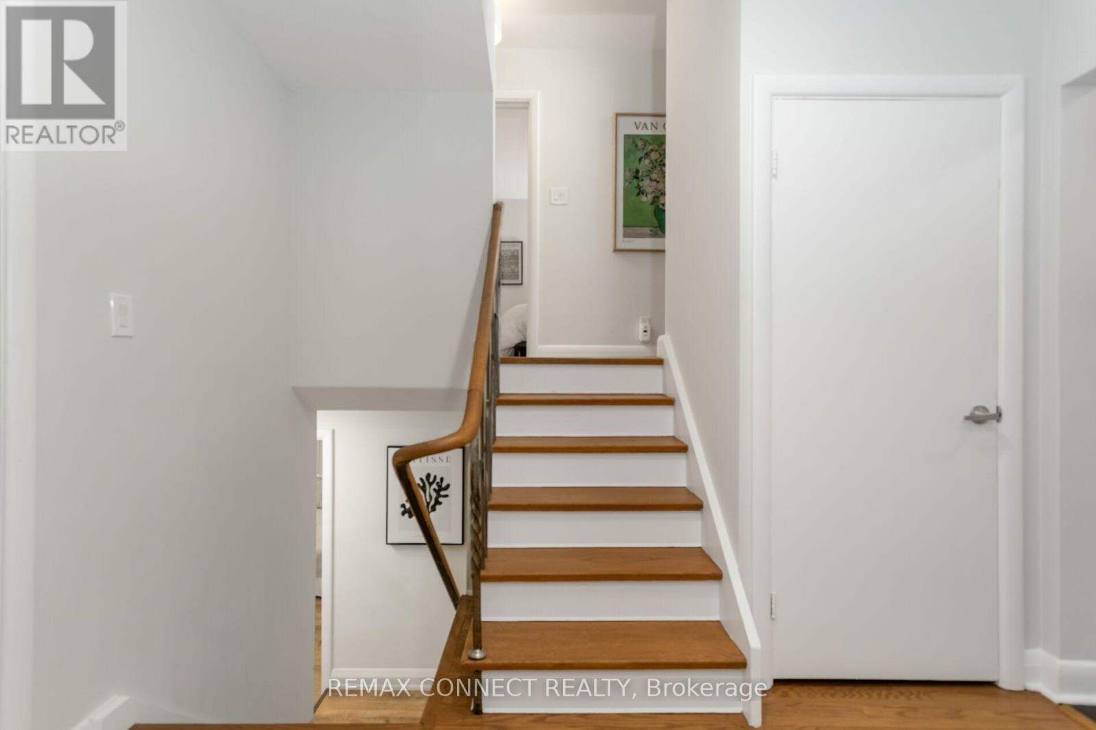 75 Glenellen Drive E, Toronto, Ontario  M8Y 2H2 - Photo 18 - W13092200