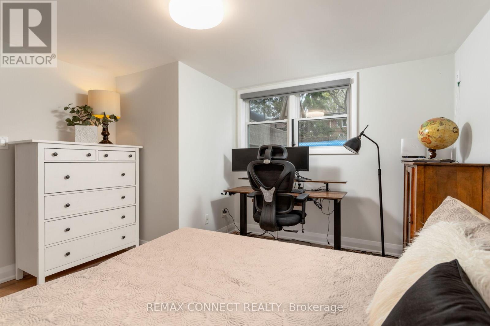 75 Glenellen Drive E, Toronto, Ontario  M8Y 2H2 - Photo 32 - W13092200