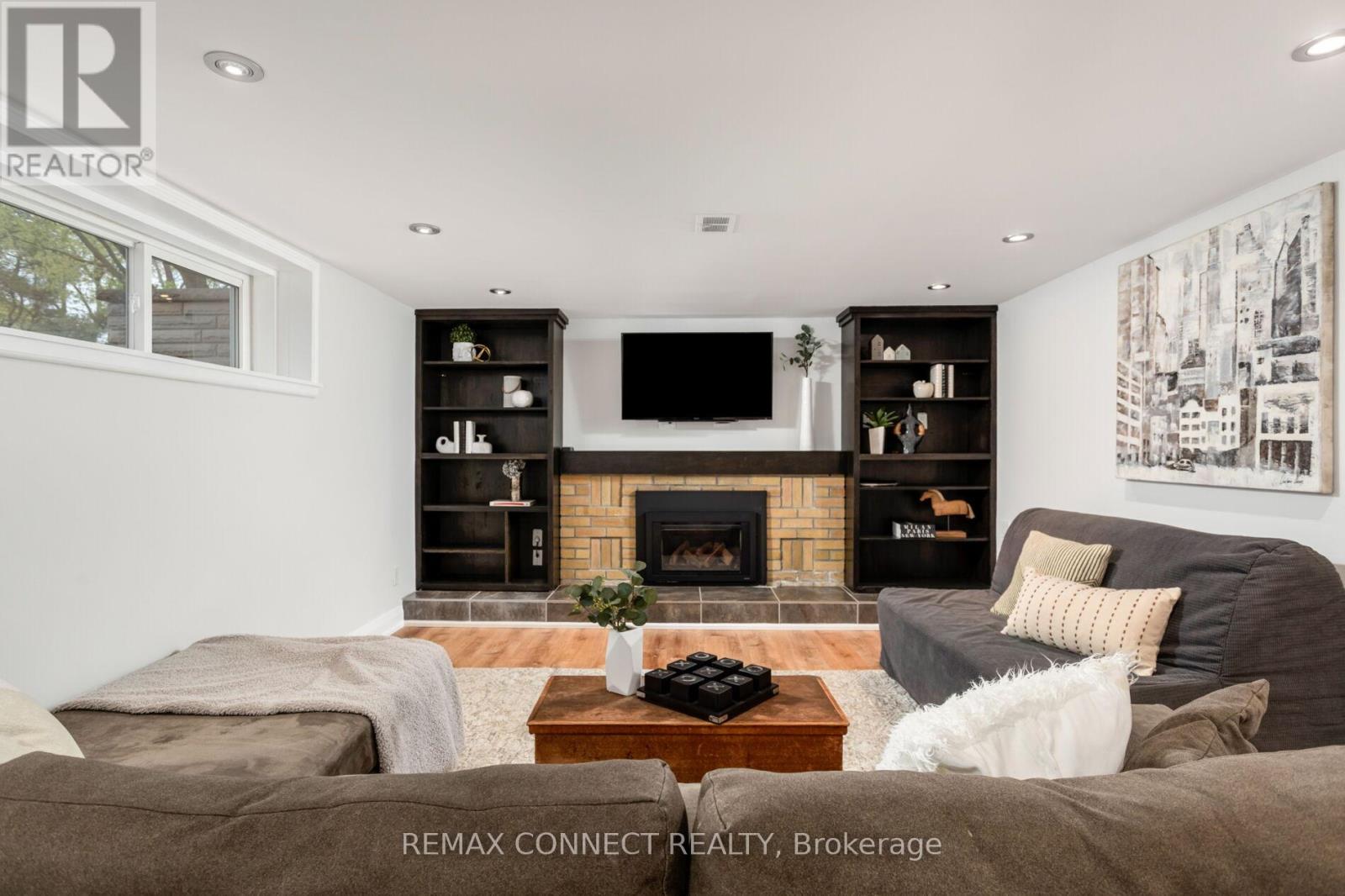75 Glenellen Drive E, Toronto, Ontario  M8Y 2H2 - Photo 38 - W13092200