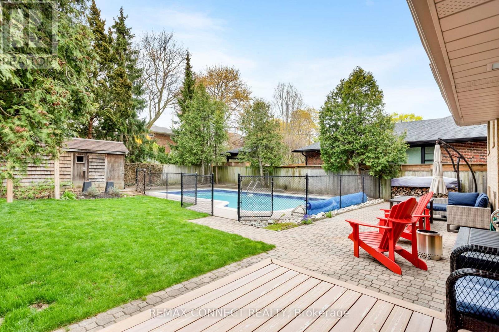 75 Glenellen Drive E, Toronto, Ontario  M8Y 2H2 - Photo 40 - W13092200