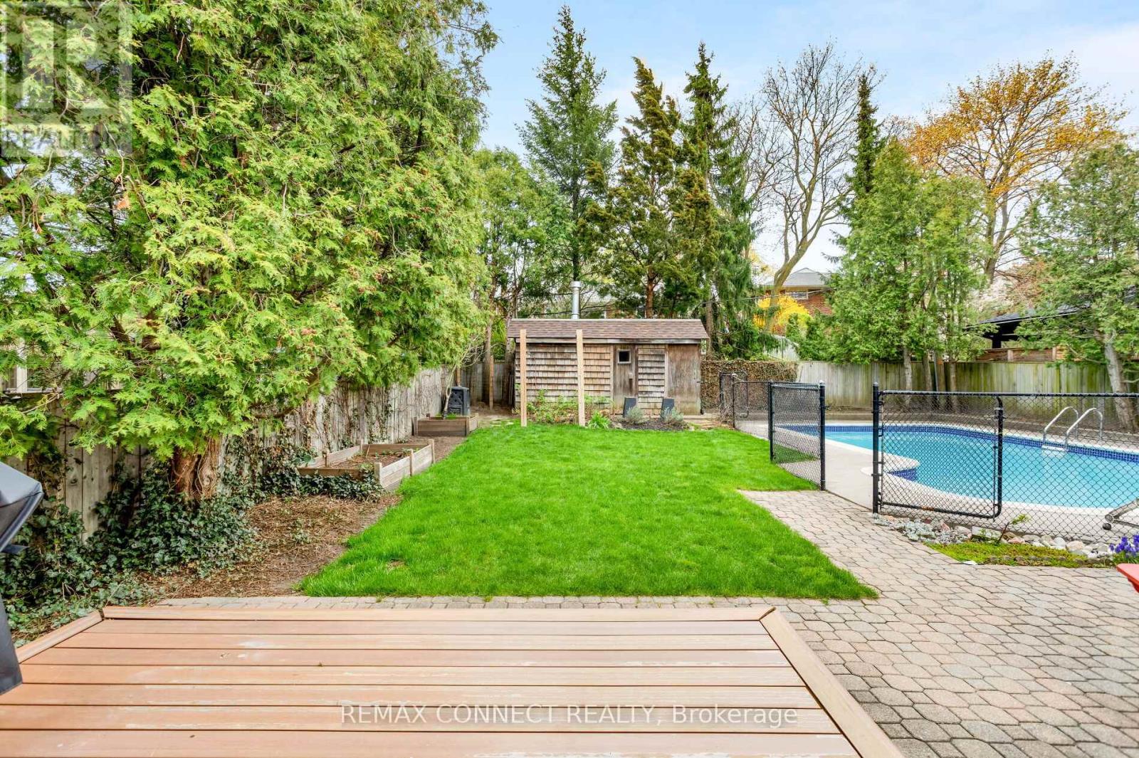75 Glenellen Drive E, Toronto, Ontario  M8Y 2H2 - Photo 45 - W13092200