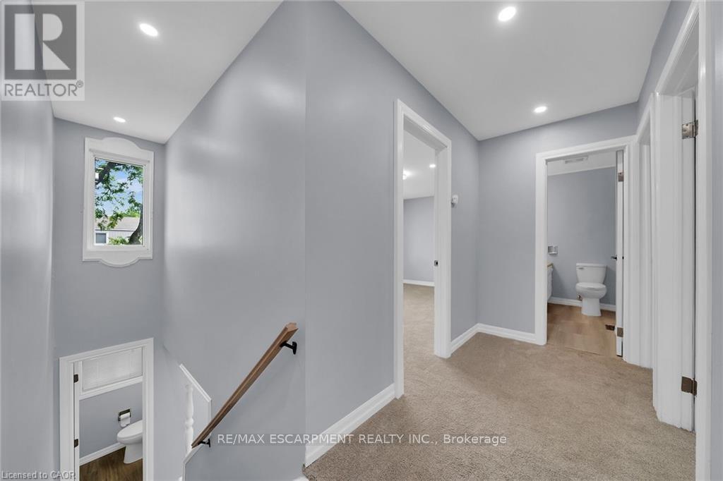 4 - 451 Woodview Road, Burlington, Ontario  L7N 2Z9 - Photo 15 - W13092222