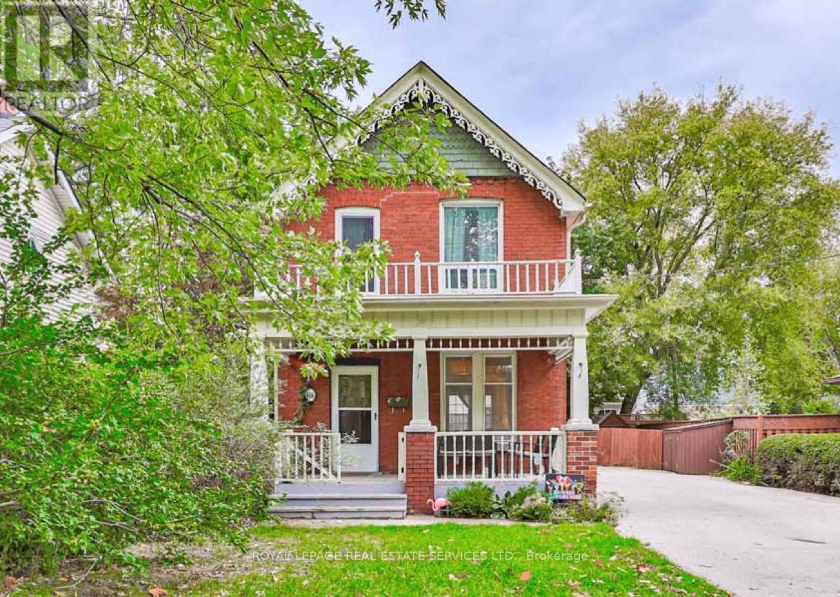 416 Reynolds Street, Oakville, Ontario  L6J 3M4 - Photo 1 - W13092254