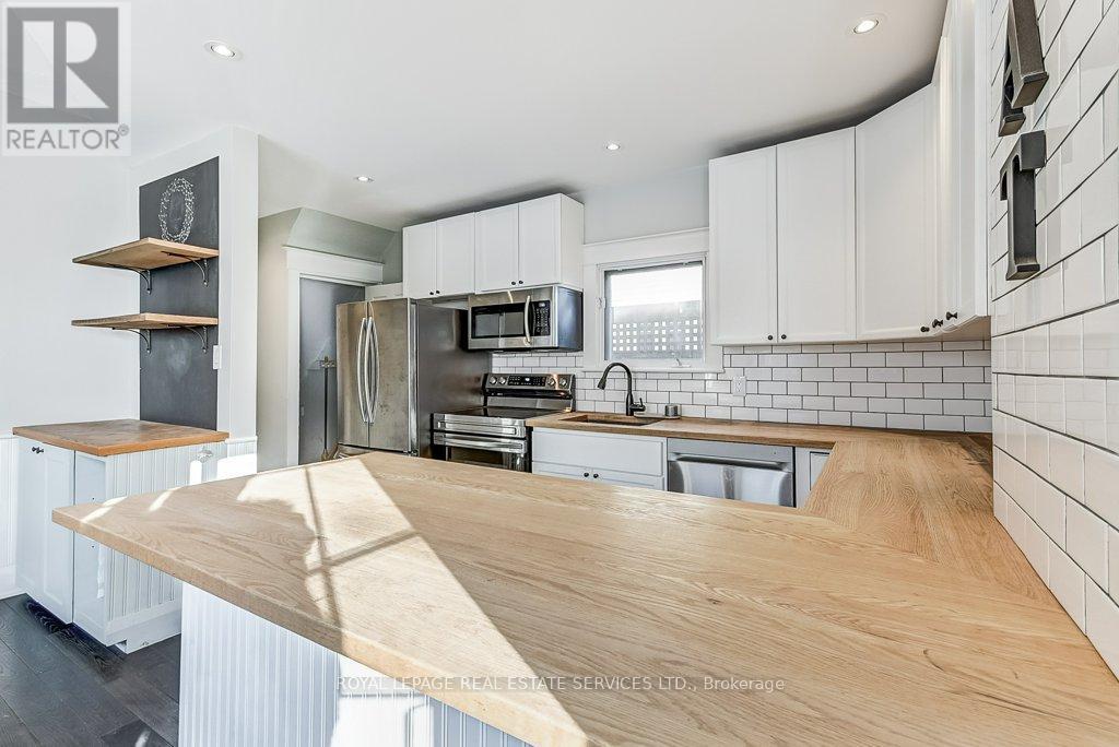 416 Reynolds Street, Oakville, Ontario  L6J 3M4 - Photo 11 - W13092254