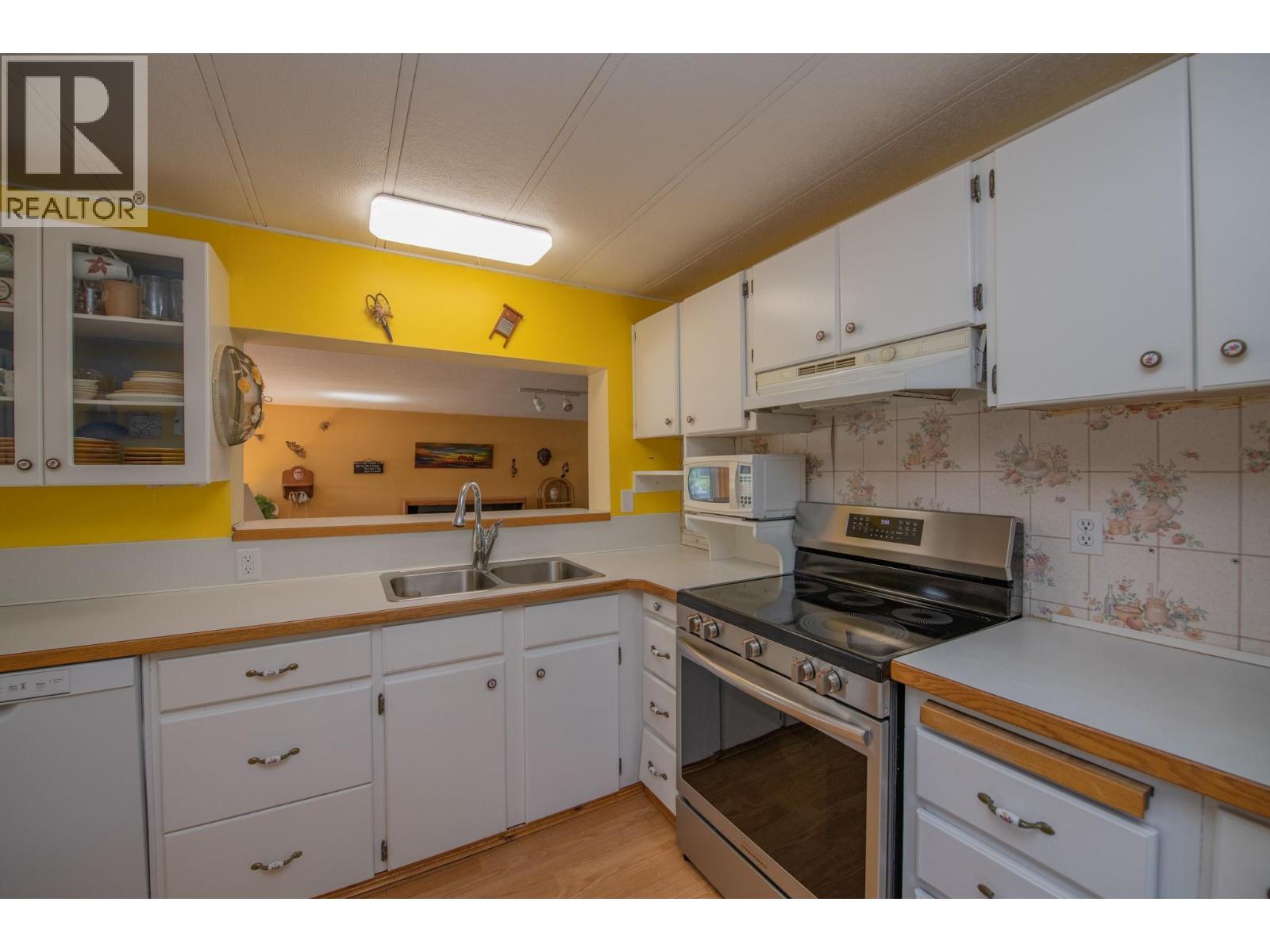 15401 Kalamalka Road Unit# 321, Vernon, British Columbia  V1B 1Z3 - Photo 16 - 10386363