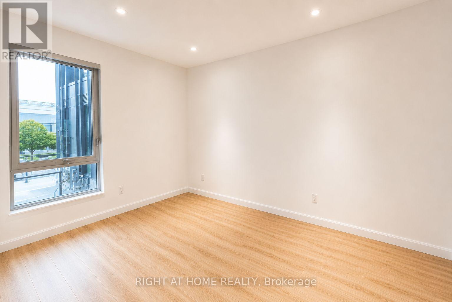 101 - 741 King Street W, Kitchener, Ontario  N2G 0E9 - Photo 11 - X13088010