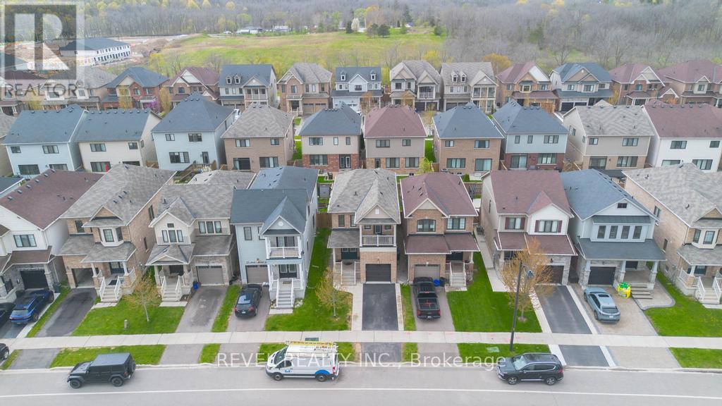 35 Arnold Marshall Boulevard, Haldimand, Ontario  N3W 0B3 - Photo 4 - X13092196