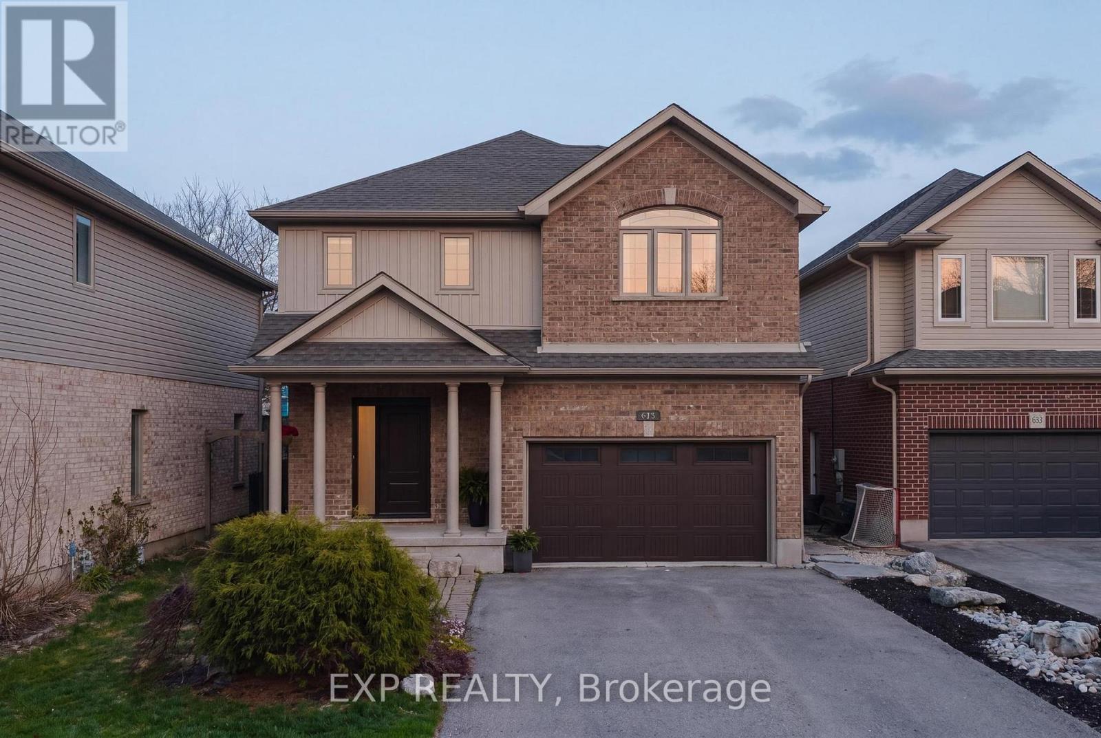 631 Woodlawn Place, Waterloo, Ontario  N2T 0A1 - Photo 1 - X13092274