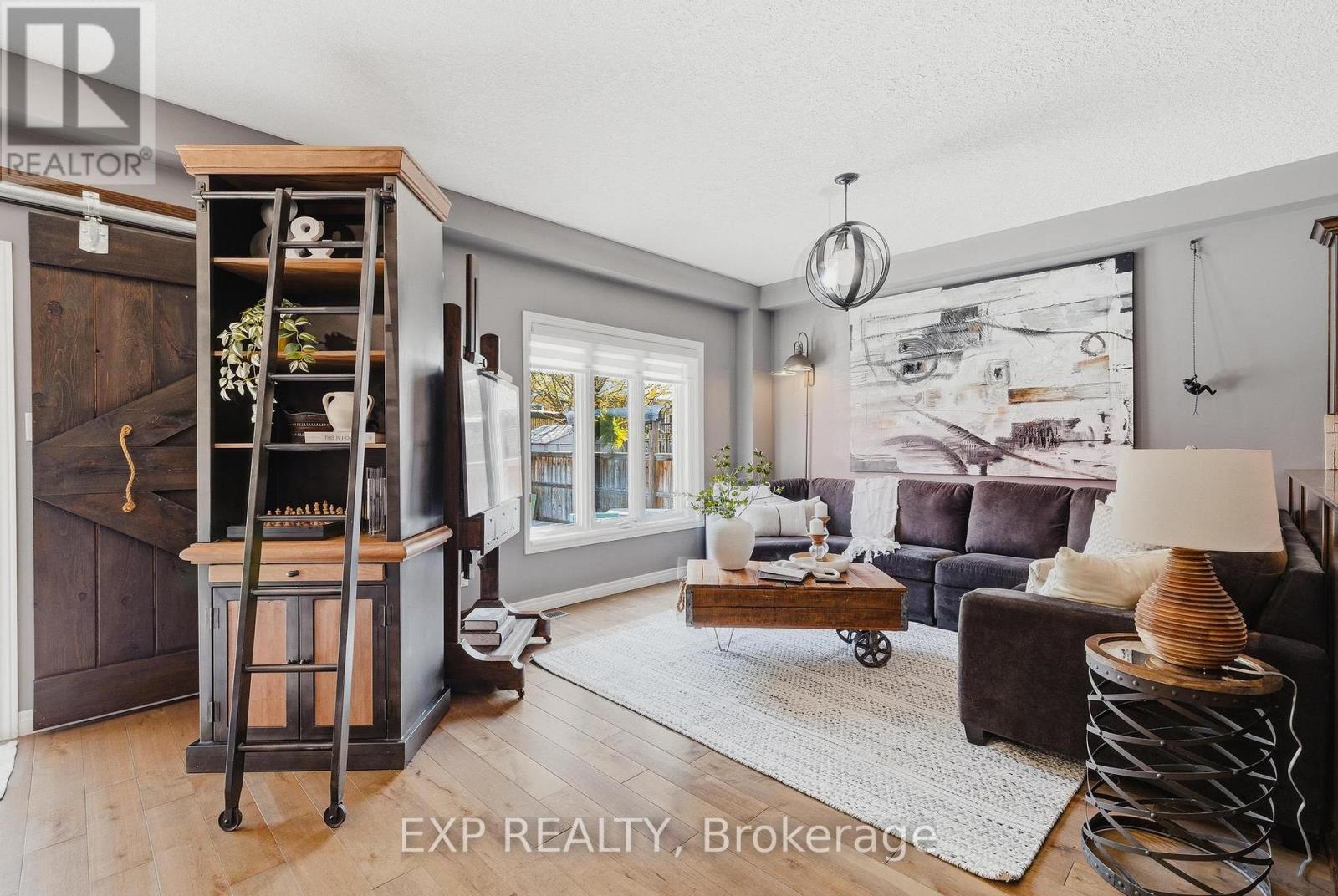 631 Woodlawn Place, Waterloo, Ontario  N2T 0A1 - Photo 10 - X13092274