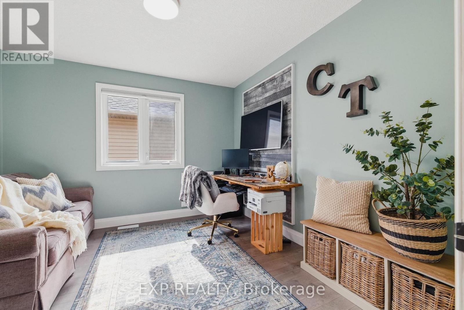 631 Woodlawn Place, Waterloo, Ontario  N2T 0A1 - Photo 31 - X13092274