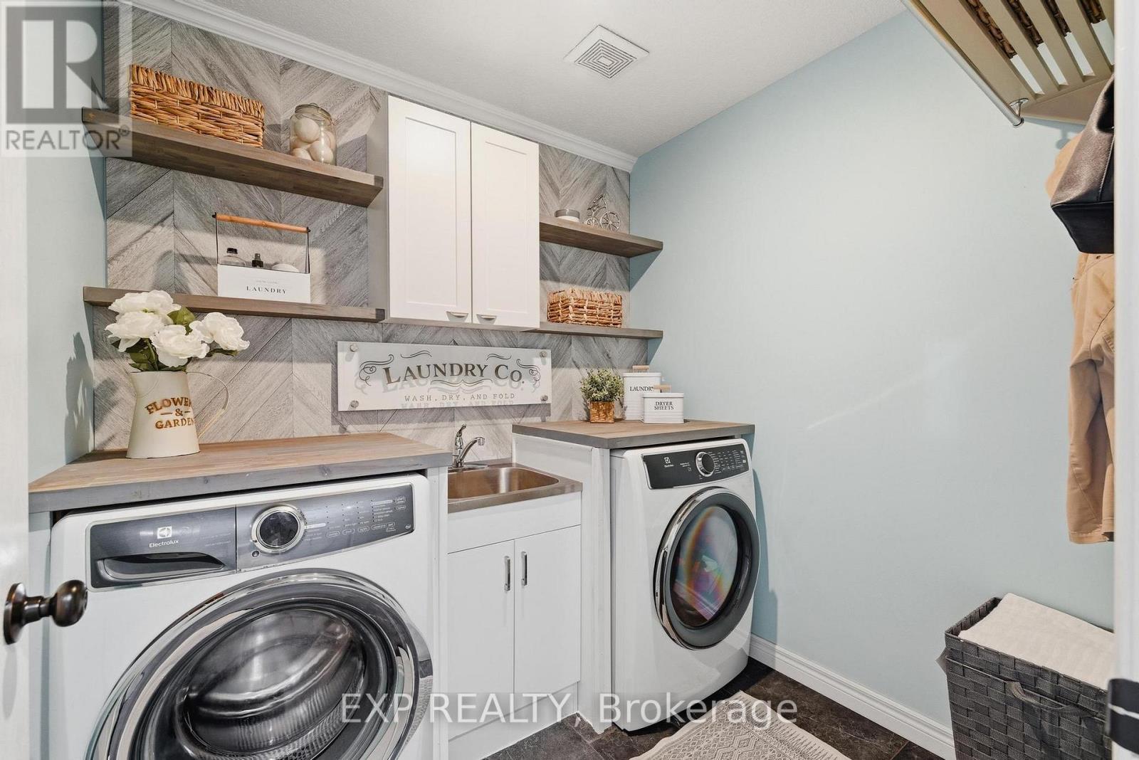 631 Woodlawn Place, Waterloo, Ontario  N2T 0A1 - Photo 34 - X13092274