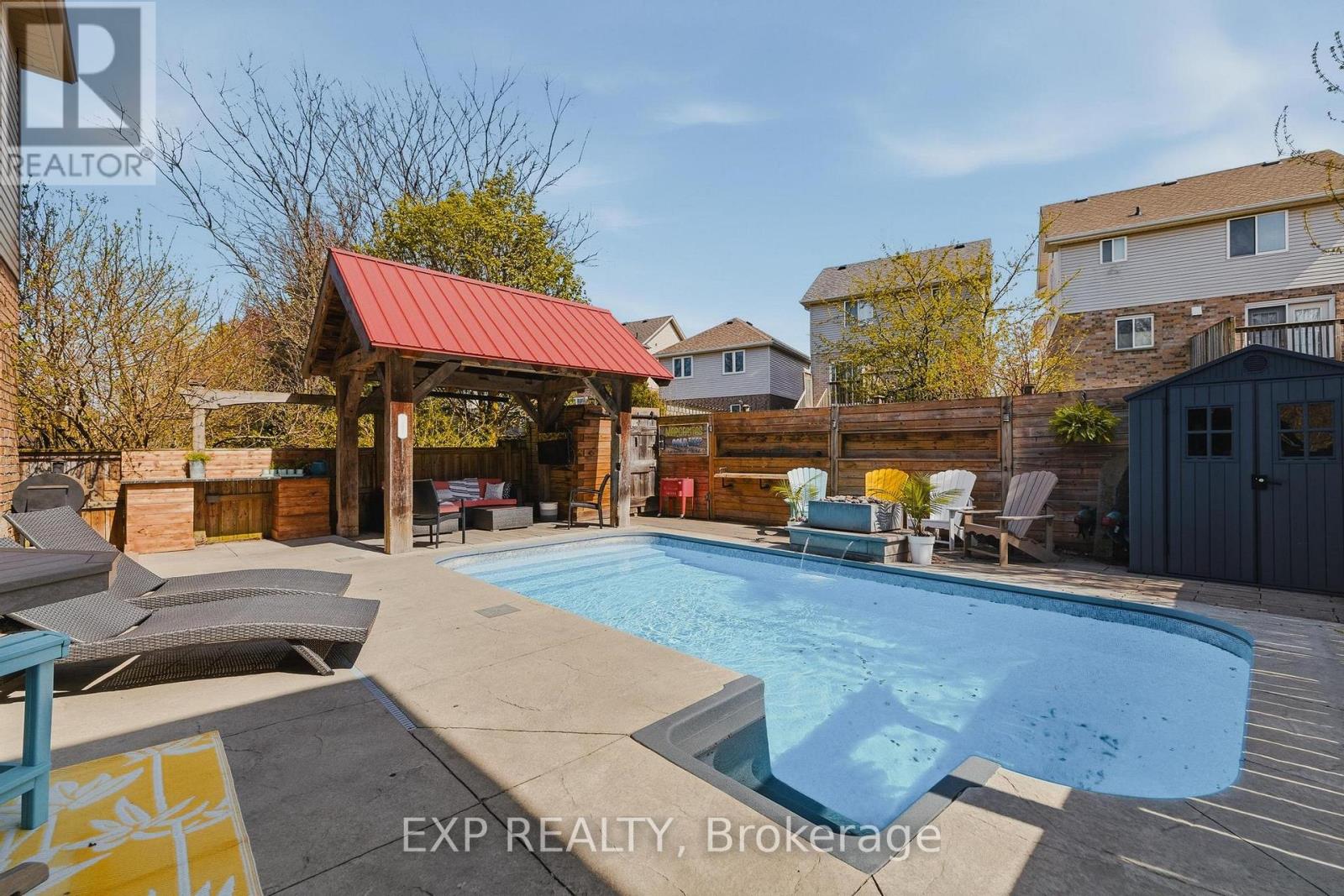 631 Woodlawn Place, Waterloo, Ontario  N2T 0A1 - Photo 48 - X13092274
