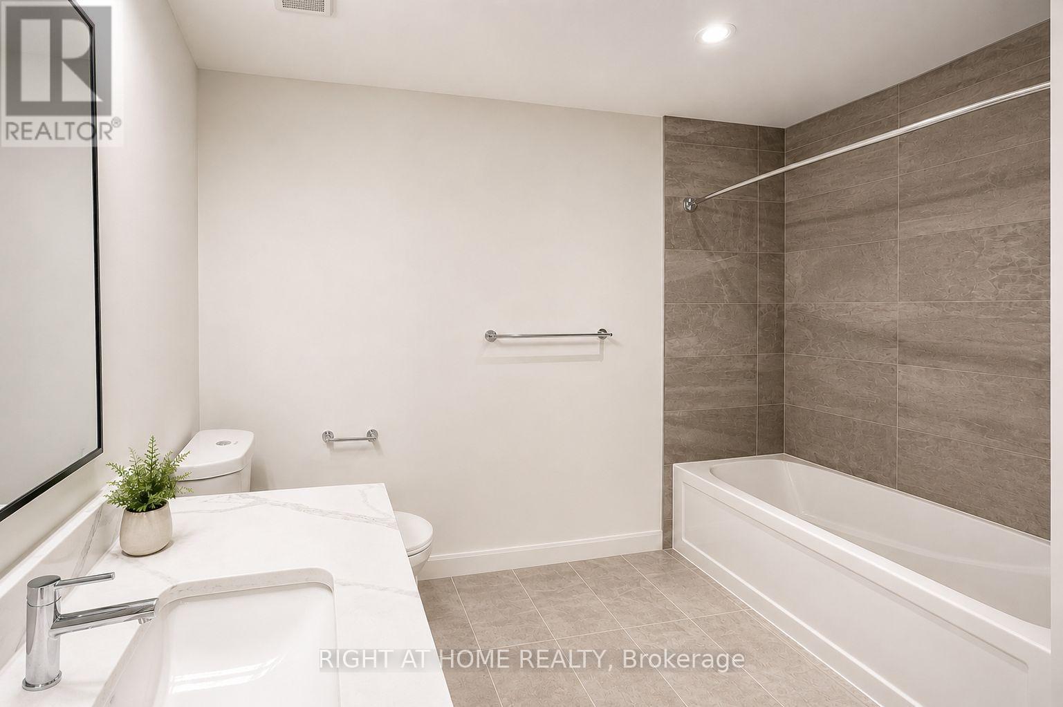 101 - 741 King Street W, Kitchener, Ontario  N2G 0E9 - Photo 13 - X13088010