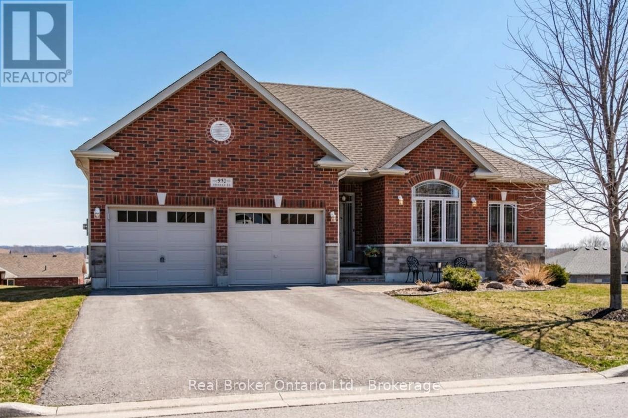 951 Stollar Place, Midland, Ontario  L4R 0A6 - Photo 2 - S12978136