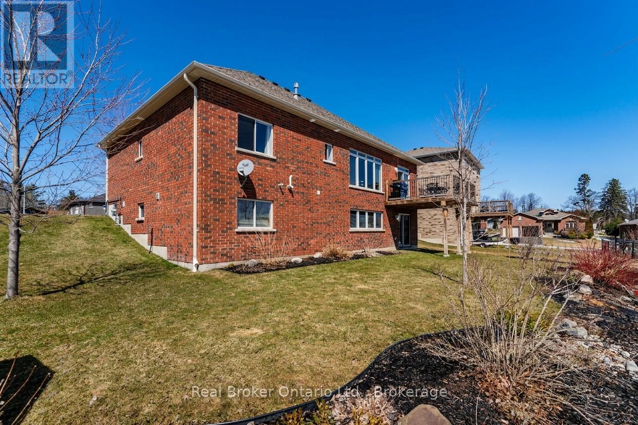 951 Stollar Place, Midland, Ontario  L4R 0A6 - Photo 27 - S12978136